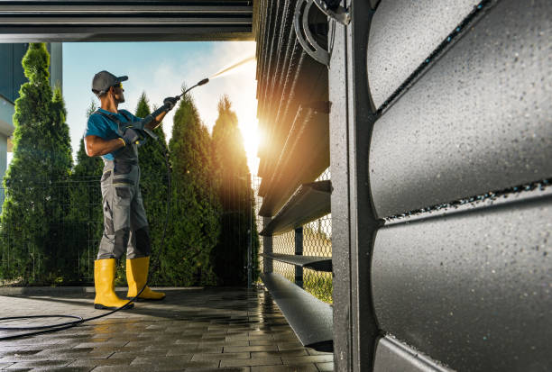 Best Factory Floor Cleaning  in Lake Camelot, WI